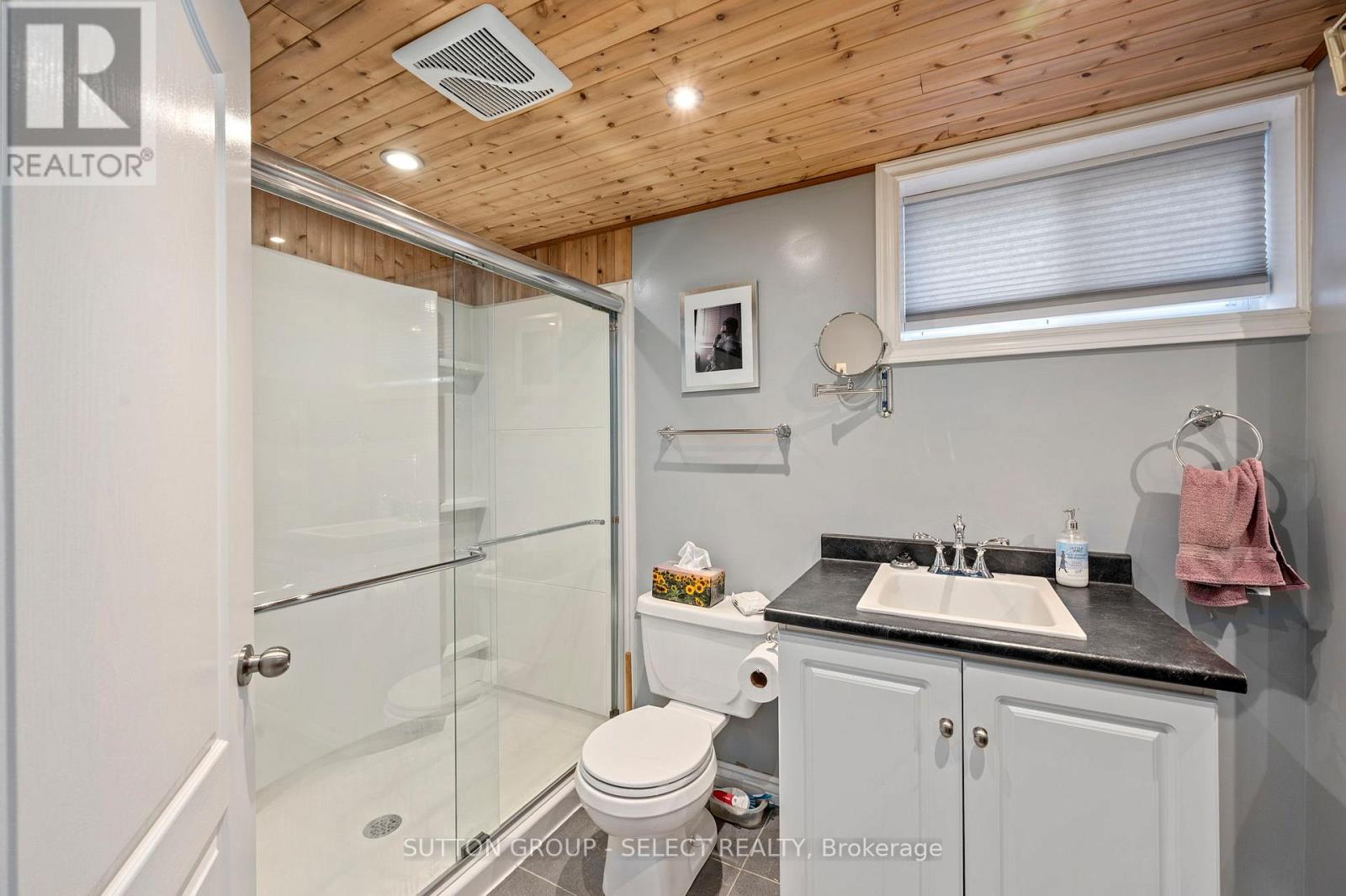 2 Thorne Avenue, London East, Ontario  N5W 4M8 - Photo 27 - X13042092