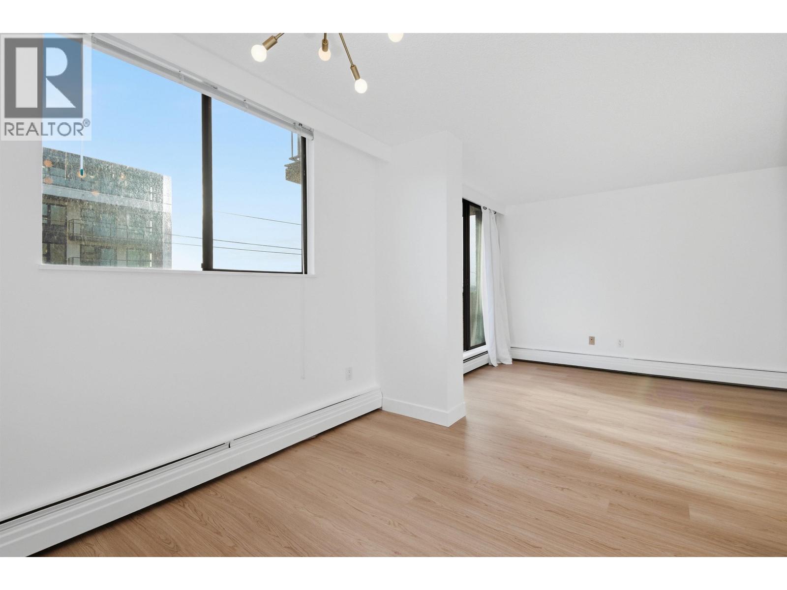 407 145 St. Georges Avenue, North Vancouver, British Columbia  V7L 3G8 - Photo 13 - R3115494