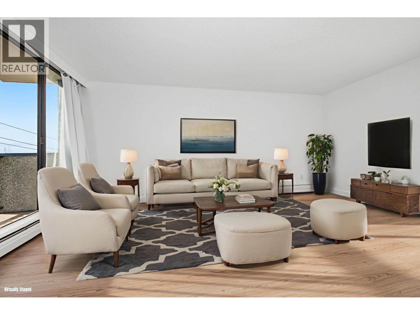 407 145 St. Georges Avenue, North Vancouver, British Columbia  V7L 3G8 - Photo 2 - R3115494