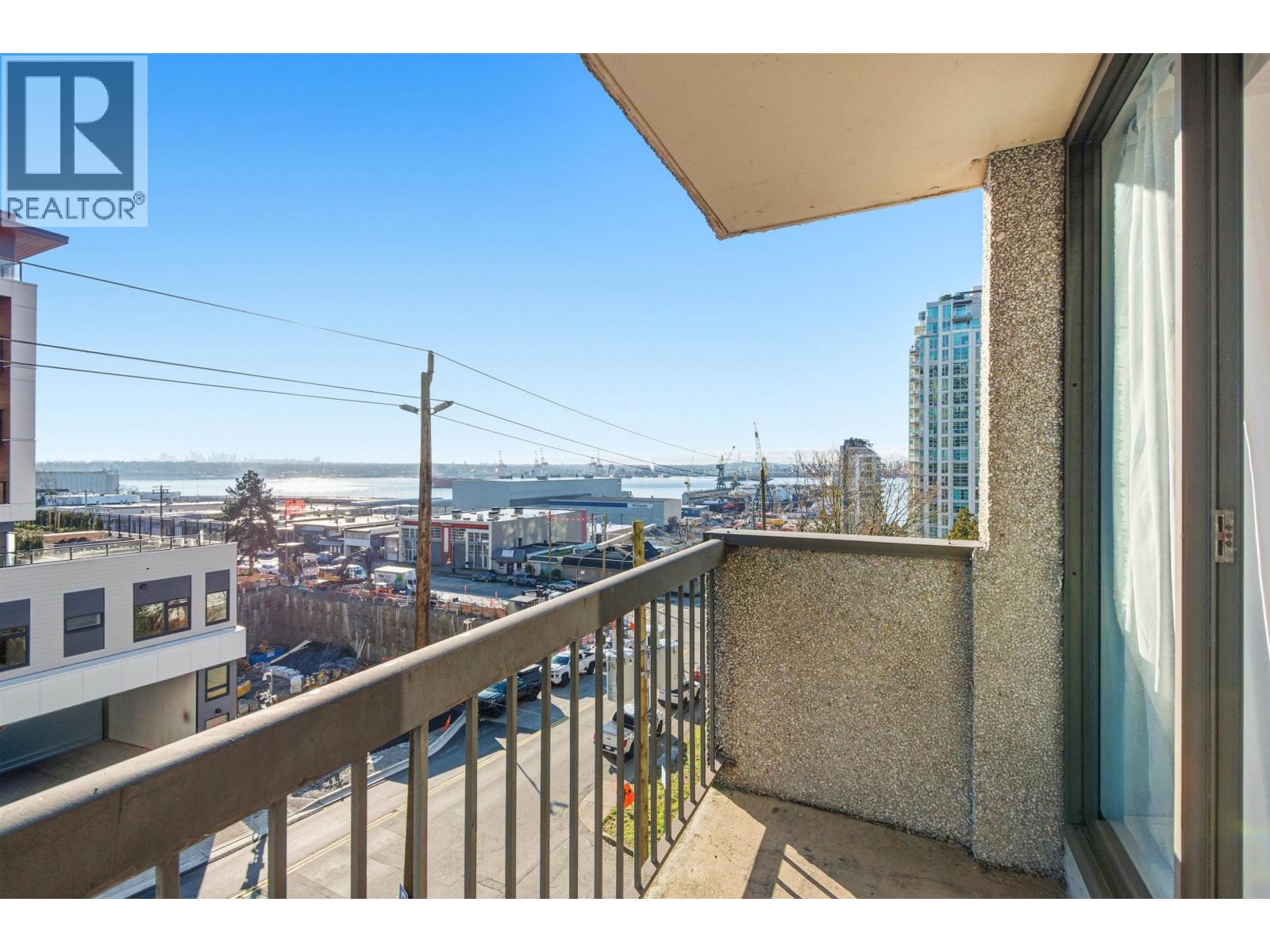 407 145 St. Georges Avenue, North Vancouver, British Columbia  V7L 3G8 - Photo 24 - R3115494