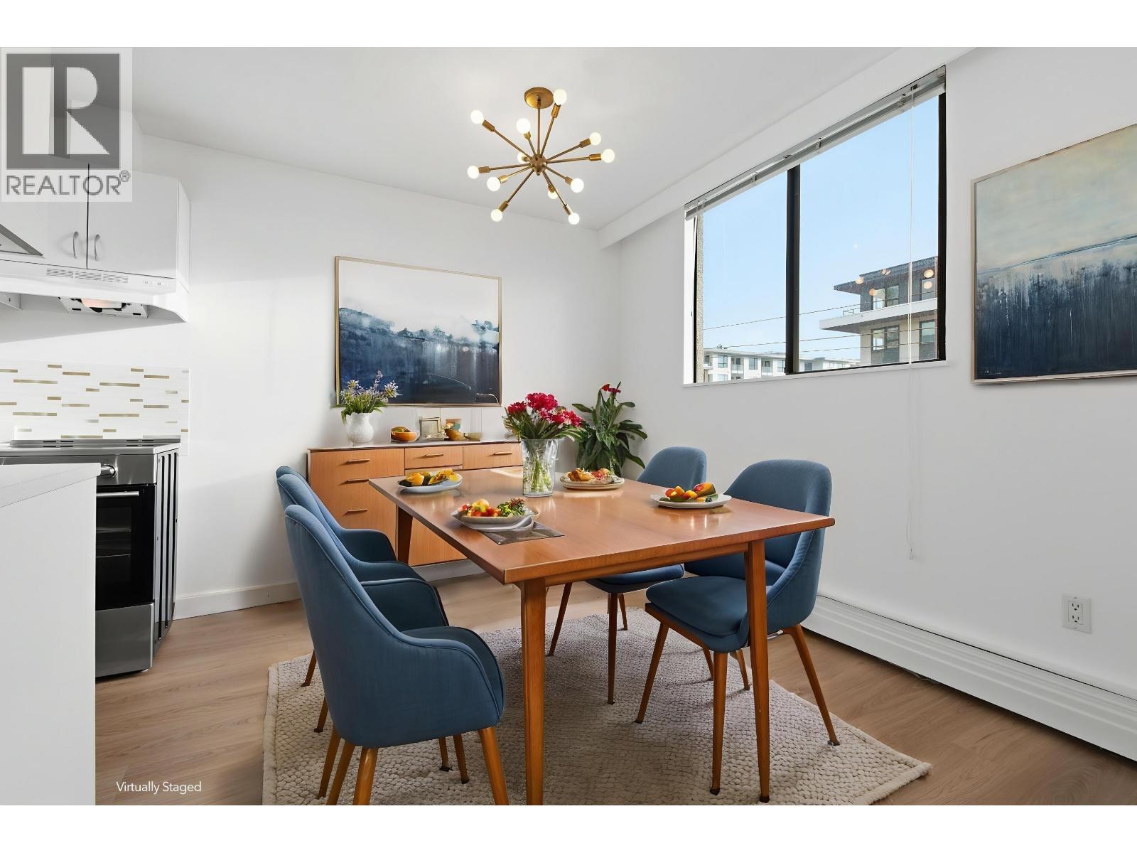 407 145 St. Georges Avenue, North Vancouver, British Columbia  V7L 3G8 - Photo 3 - R3115494