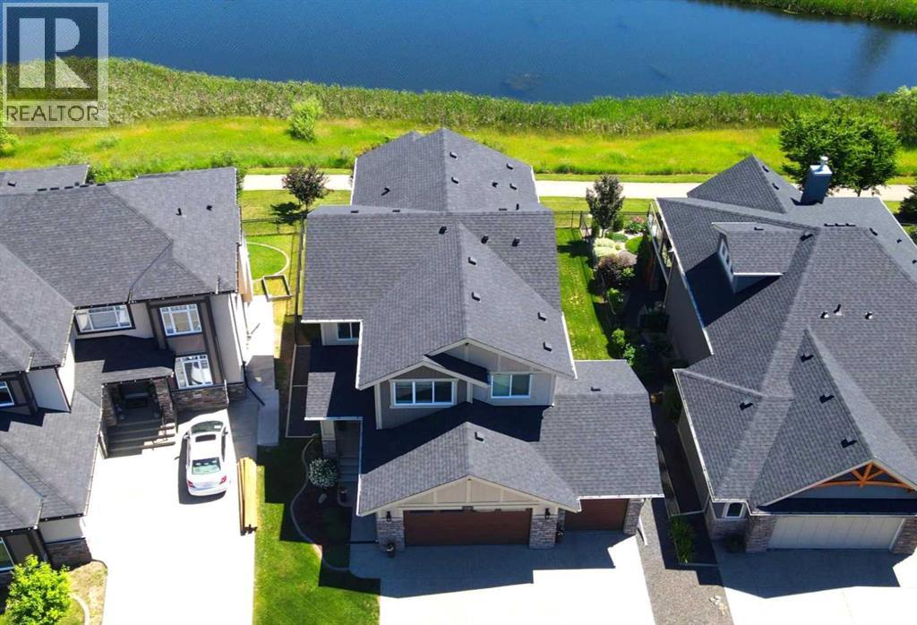 239 STONEMERE Green, Chestermere, Alberta