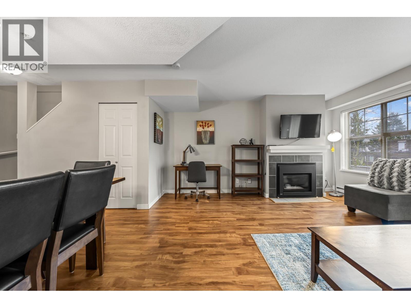 49 123 Seventh Street, New Westminster, British Columbia  V3M 6Y2 - Photo 5 - R3107894