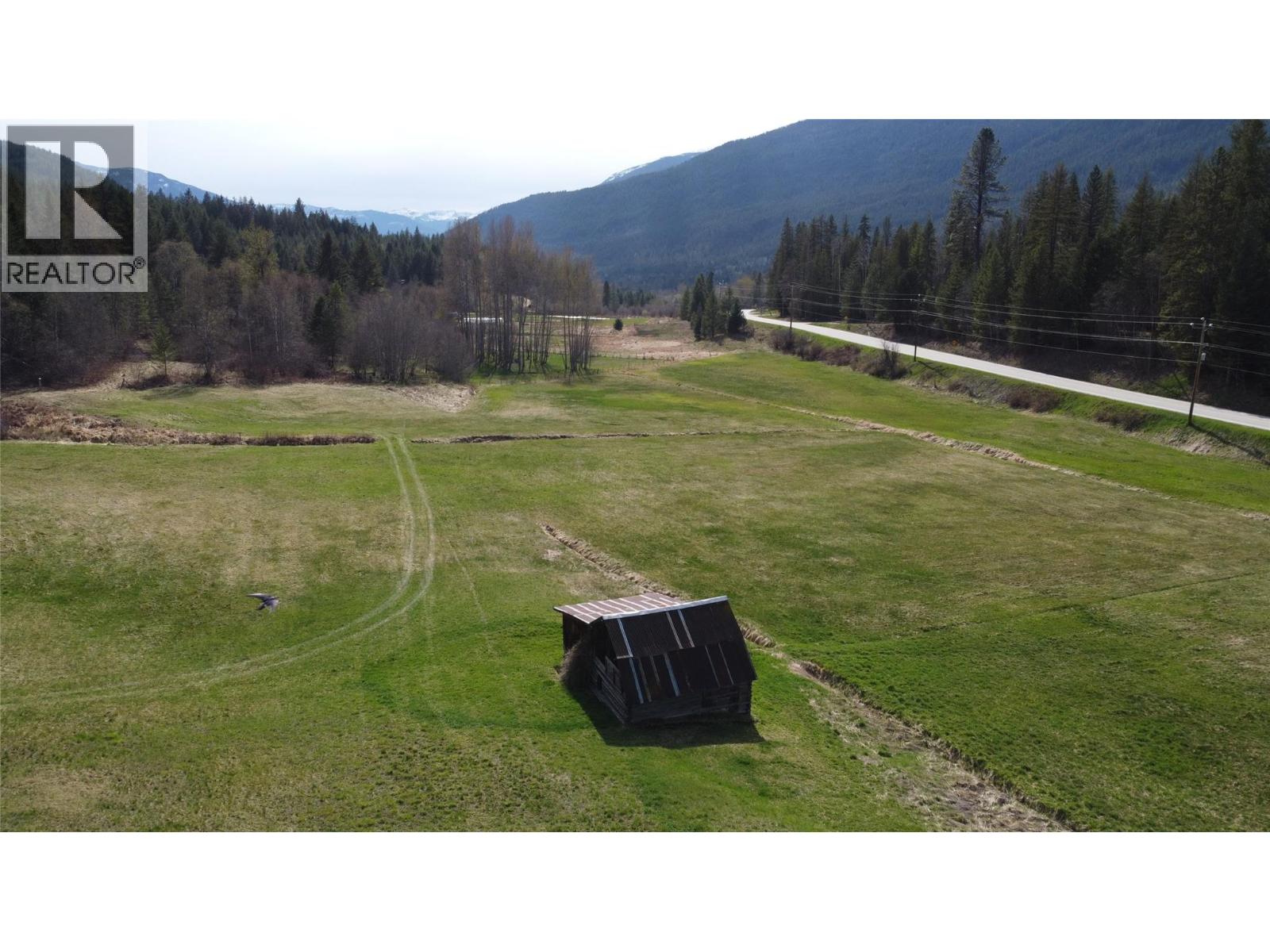 6915 Kimoff Road, Appledale, British Columbia  V0G 2J0 - Photo 13 - 10384489