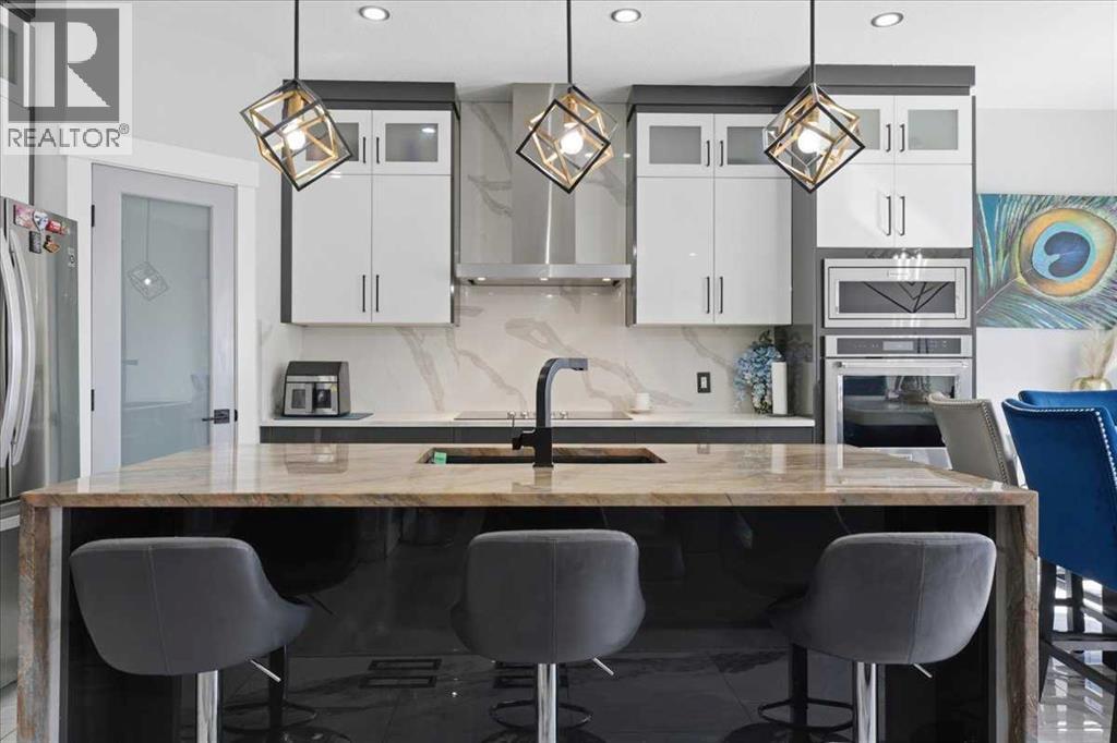 73 Saddleland Close NE, Calgary, Alberta  T3J 5J5 - Photo 6 - A2297115