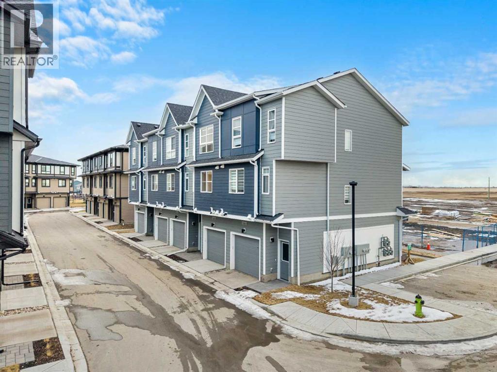 132, 285 Chelsea Court, Chestermere, Alberta  T1X 2W7 - Photo 43 - A2300056