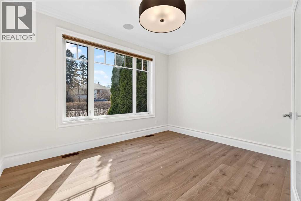 2012 37 Avenue Sw, Calgary, Alberta  T2T 2H5 - Photo 18 - A2302866