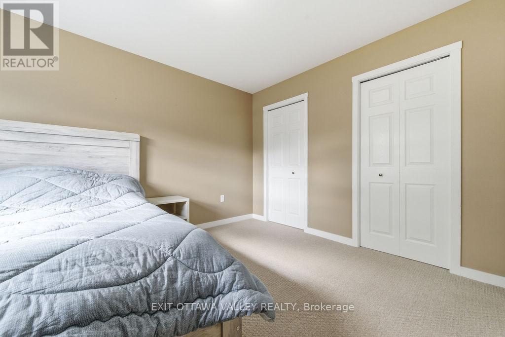 7 Florence Street, Petawawa, Ontario  K8H 1T7 - Photo 15 - X13042068