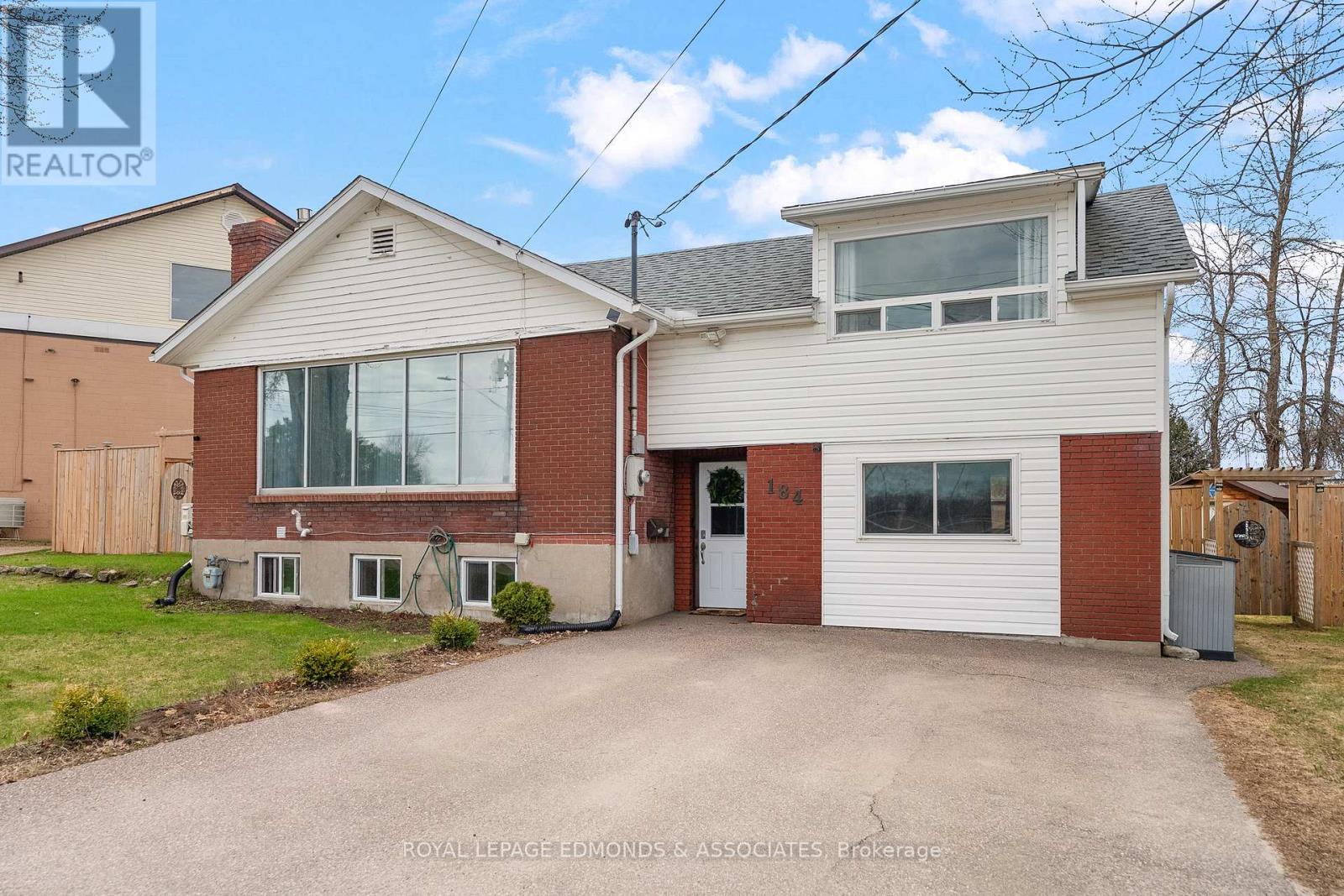 184 Riverside Drive, Pembroke, Ontario  K8A 5K9 - Photo 1 - X13042152