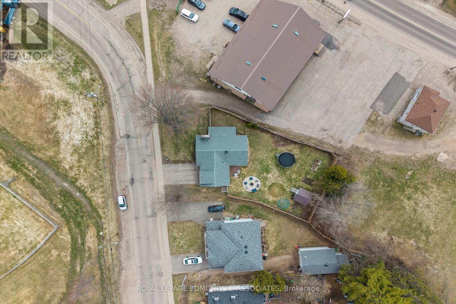 184 Riverside Drive, Pembroke, Ontario  K8A 5K9 - Photo 34 - X13042152