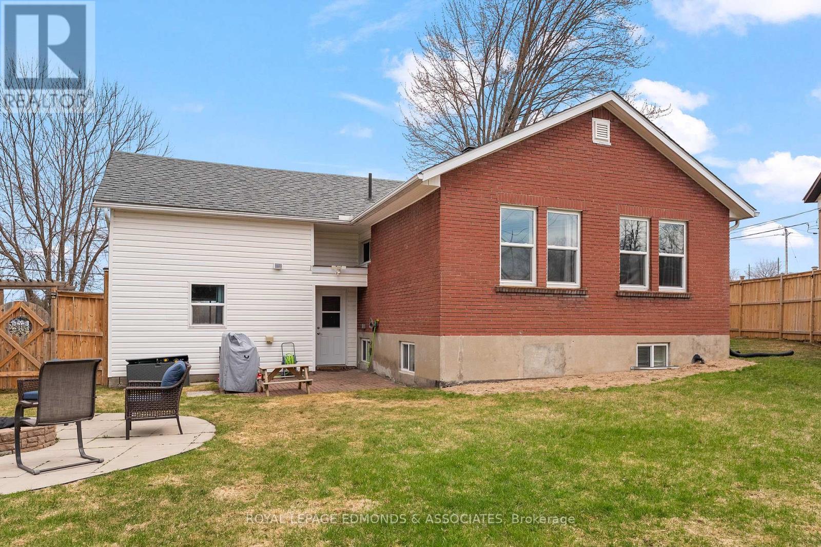 184 Riverside Drive, Pembroke, Ontario  K8A 5K9 - Photo 38 - X13042152