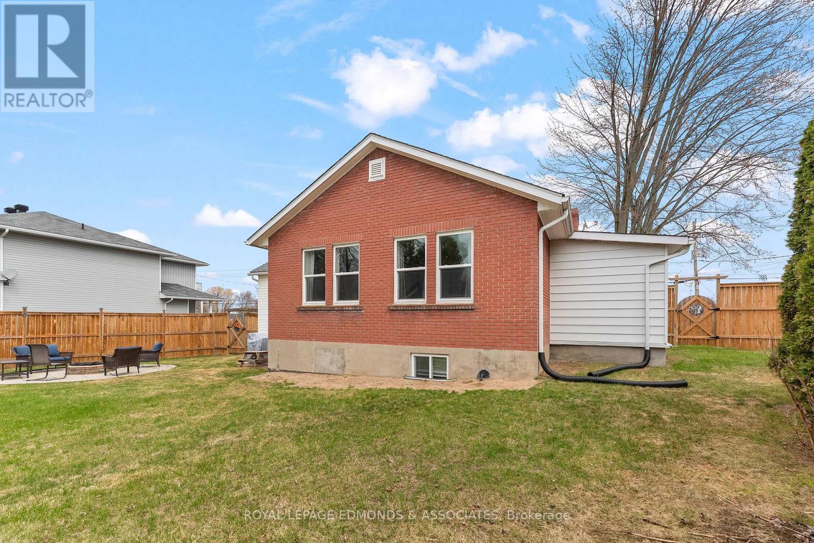 184 Riverside Drive, Pembroke, Ontario  K8A 5K9 - Photo 40 - X13042152