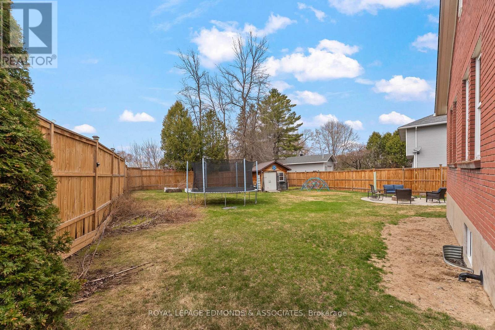 184 Riverside Drive, Pembroke, Ontario  K8A 5K9 - Photo 42 - X13042152