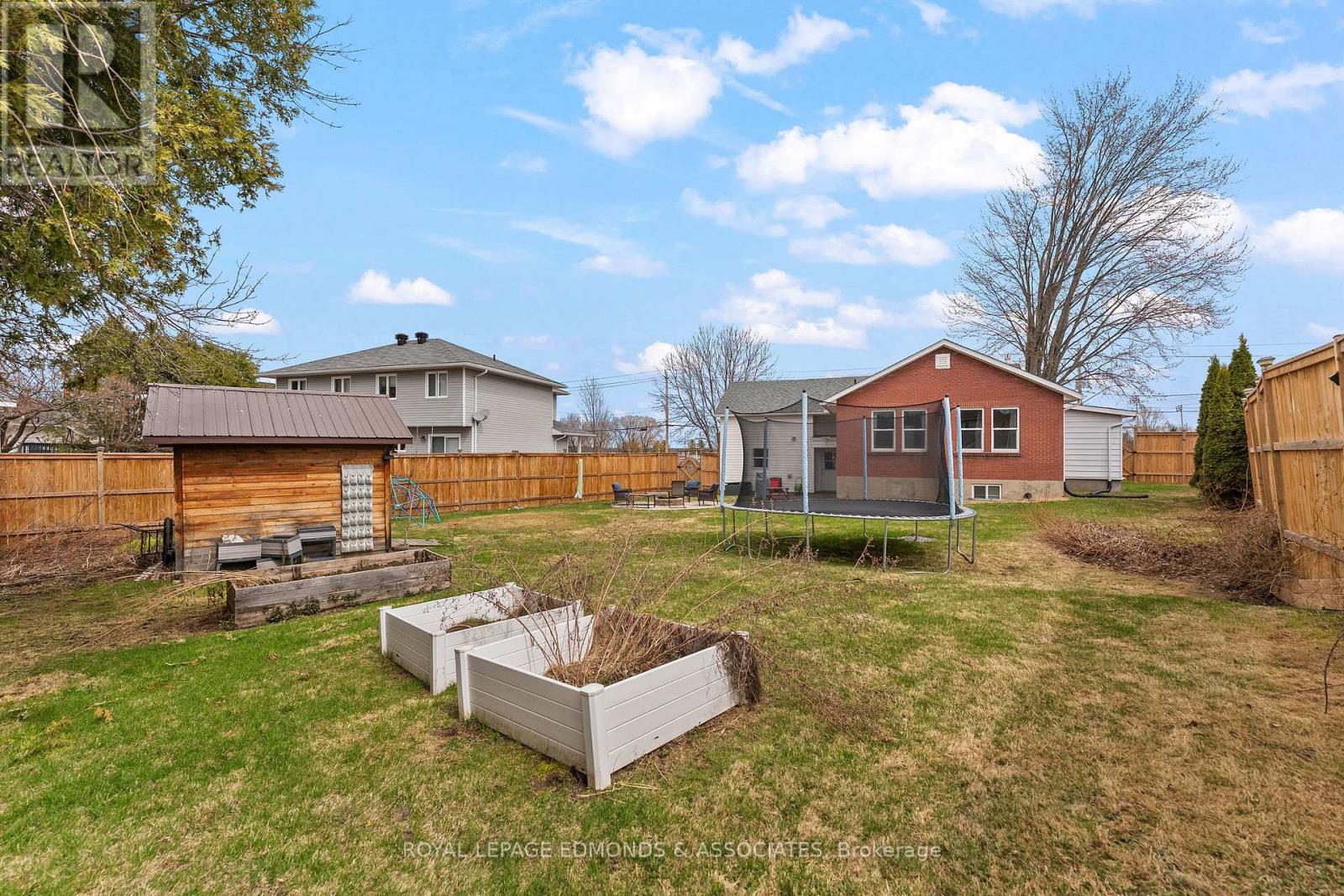 184 Riverside Drive, Pembroke, Ontario  K8A 5K9 - Photo 45 - X13042152