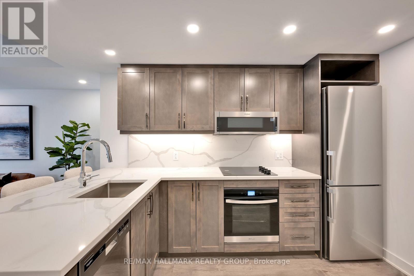 801 - 340 Queen Street, Ottawa, Ontario  K1R 0G1 - Photo 6 - X13042110