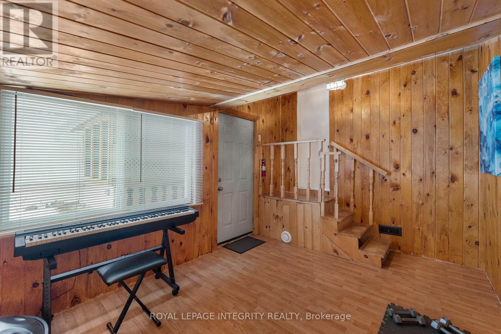 651 Lorne Street W, Laurentian Valley, Ontario  K8A 6T7 - Photo 16 - X13042122