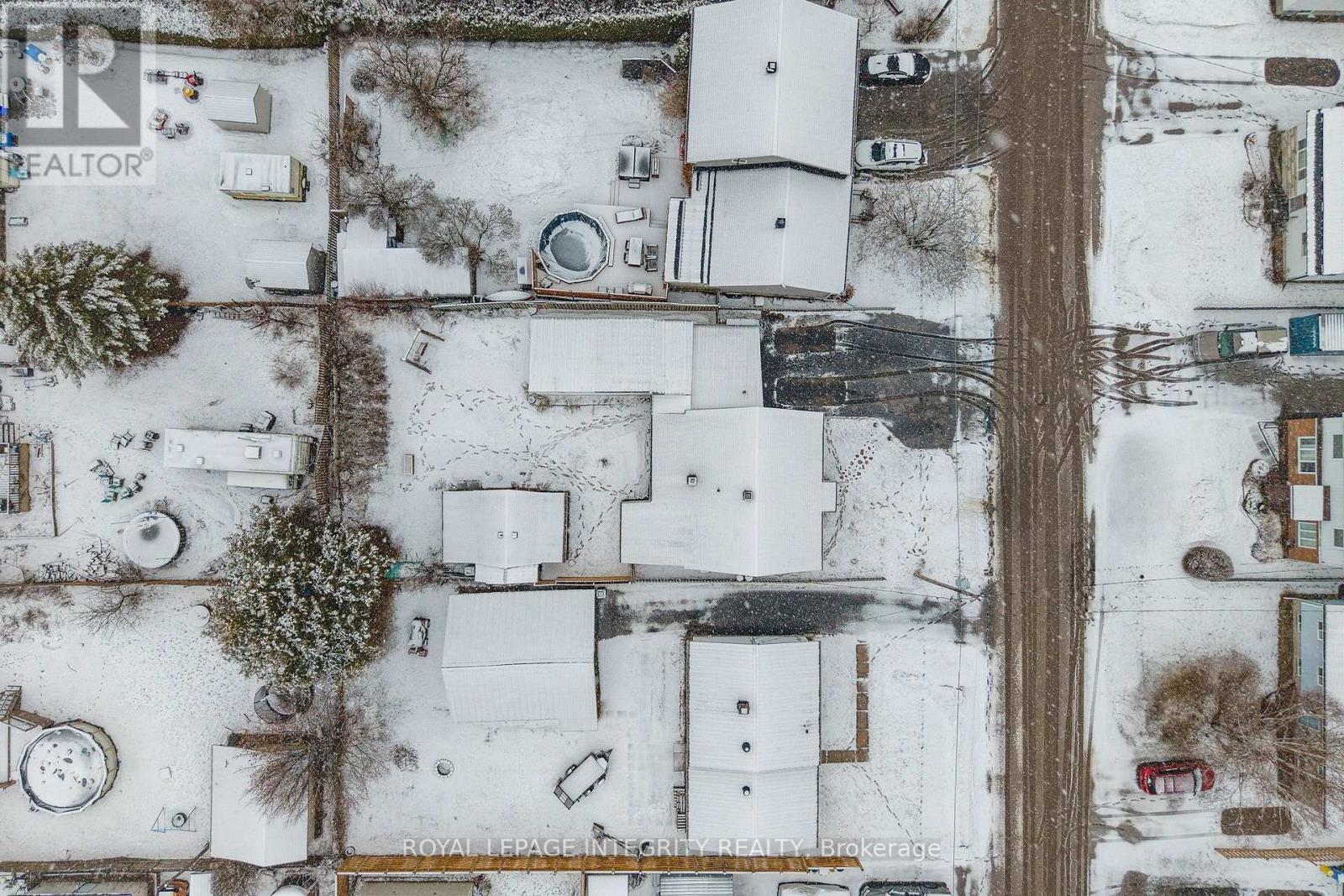 651 Lorne Street W, Laurentian Valley, Ontario  K8A 6T7 - Photo 27 - X13042122