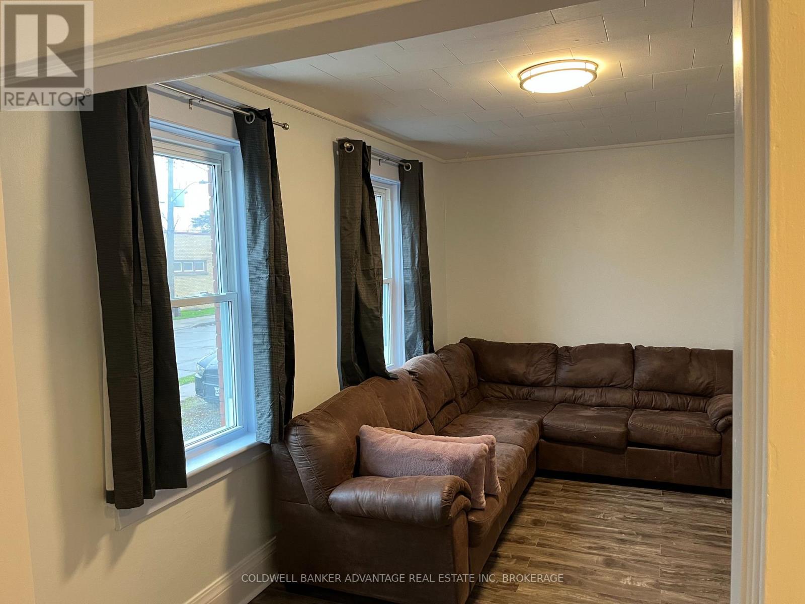 14 Albert Street, Welland, Ontario  L3B 4L2 - Photo 3 - X13042106