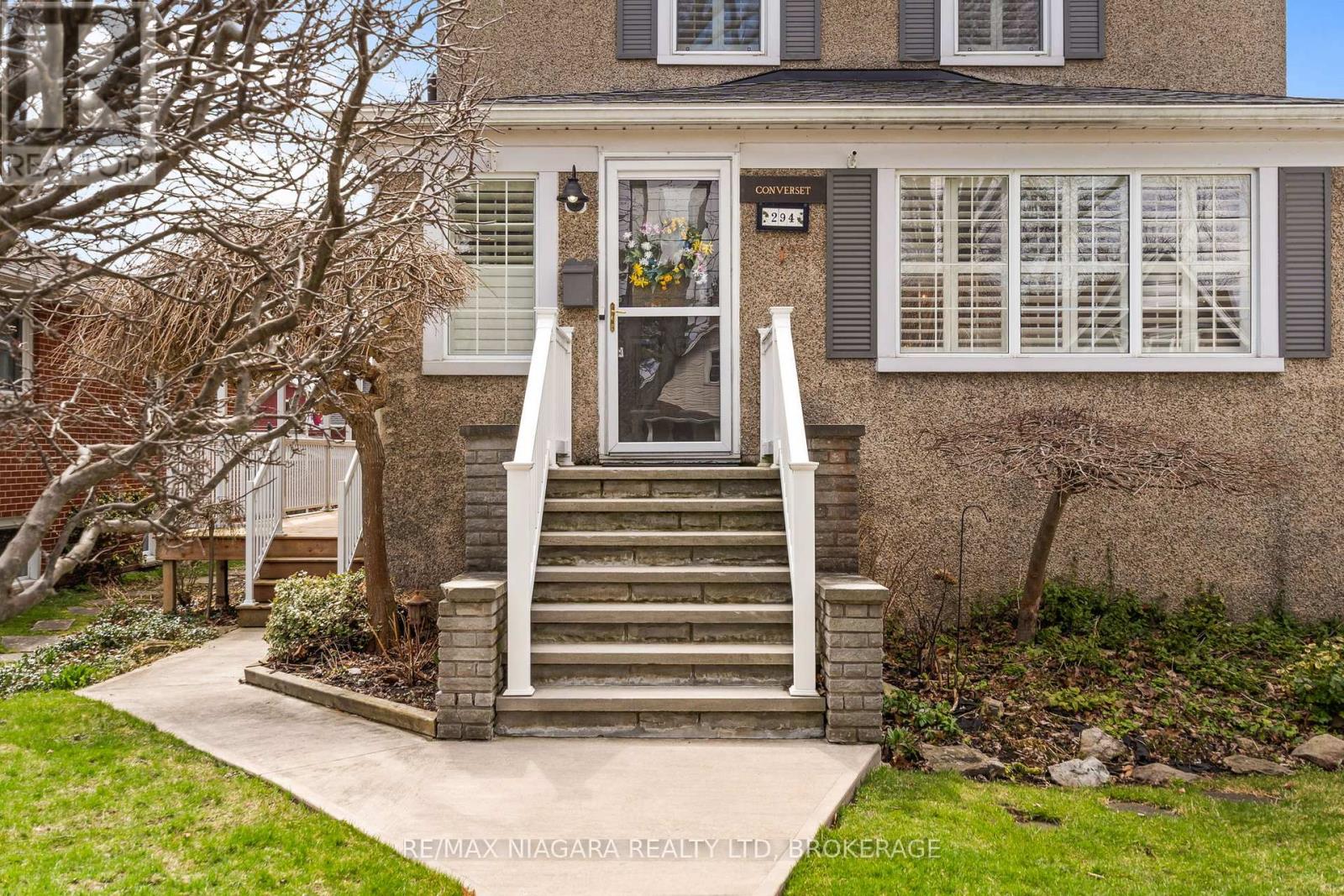 294 Stanley Street, Port Colborne, Ontario  L3K 3A2 - Photo 3 - X13042130