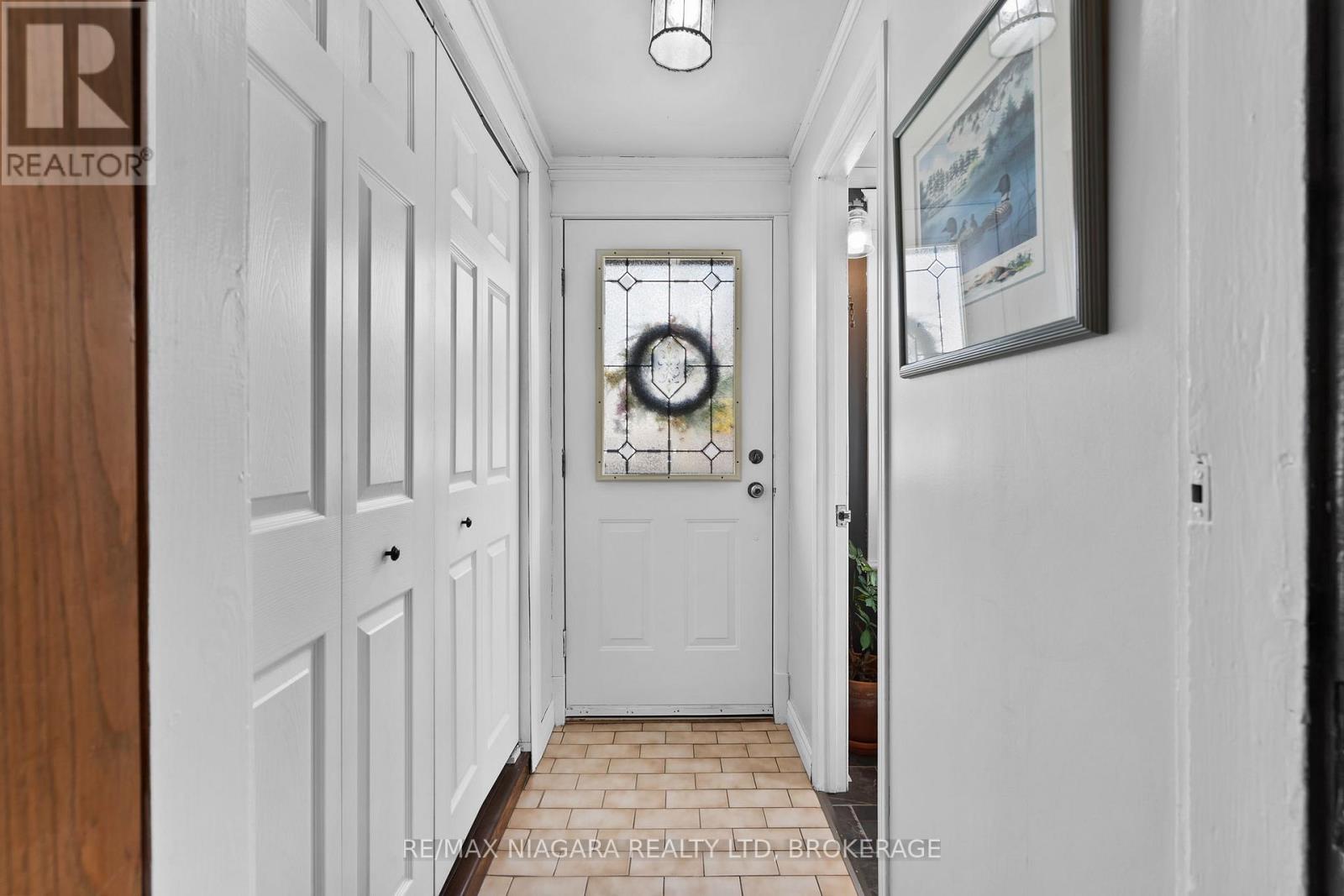 294 Stanley Street, Port Colborne, Ontario  L3K 3A2 - Photo 5 - X13042130