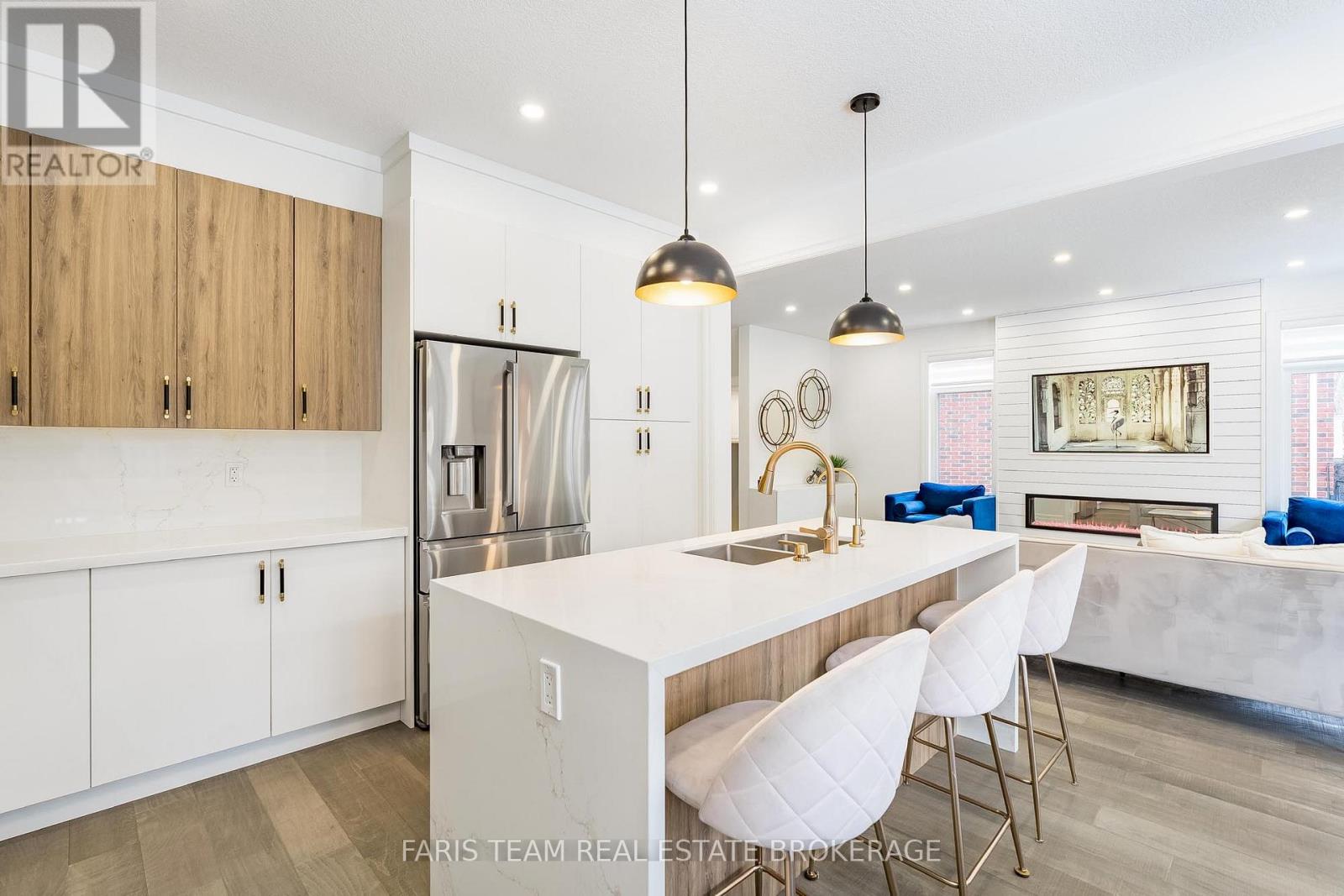 43 Auburn Court, Barrie, Ontario  L4N 0A5 - Photo 11 - S12902520