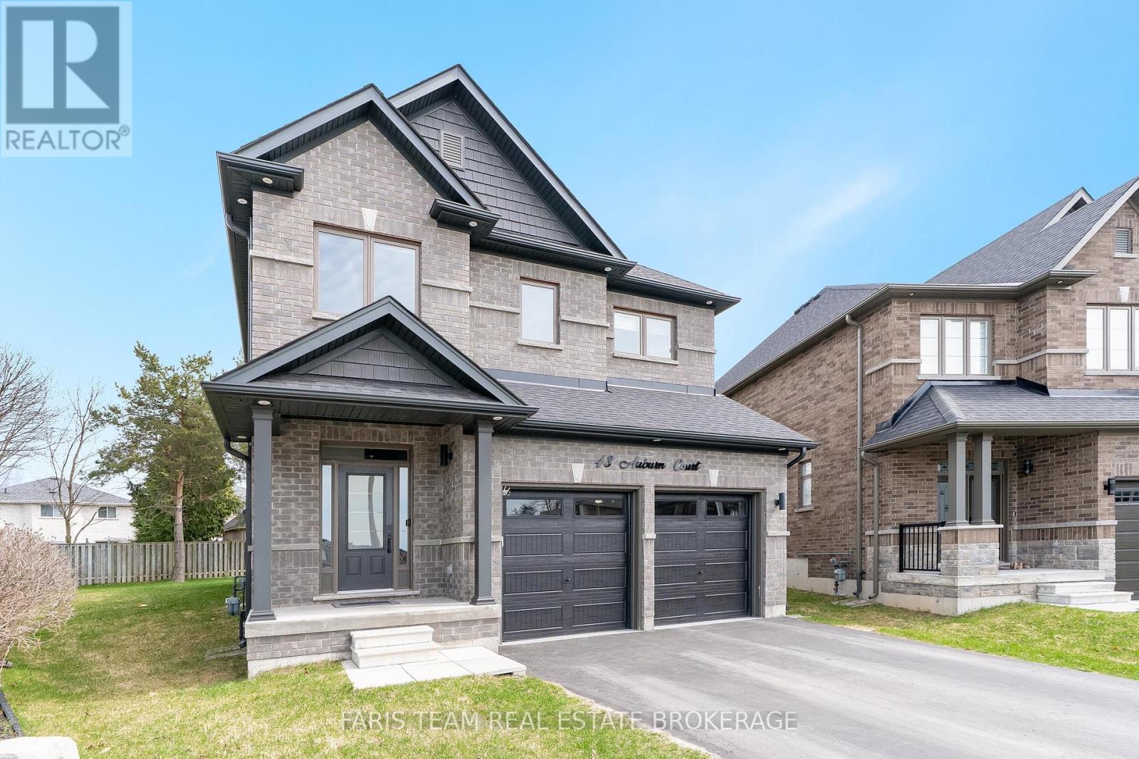 43 Auburn Court, Barrie, Ontario  L4N 0A5 - Photo 4 - S12902520