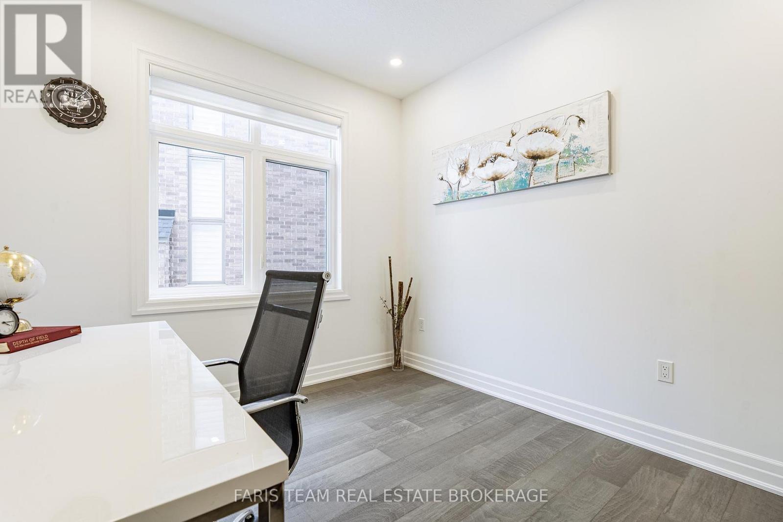 43 Auburn Court, Barrie, Ontario  L4N 0A5 - Photo 17 - S12902520