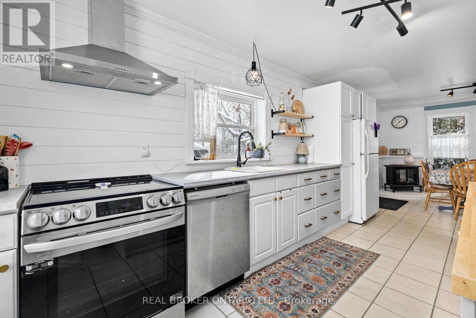 12388 County  18 Road, South Dundas, Ontario  K0C 2H0 - Photo 21 - X12977762