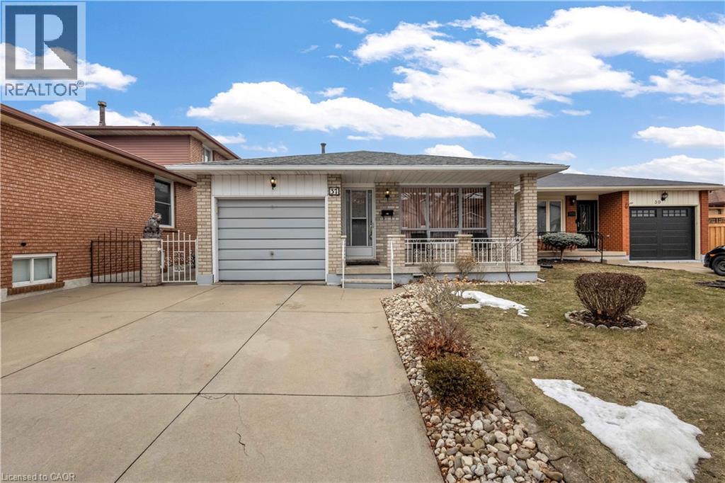 37 Greening Avenue, Stoney Creek, Ontario  L8E 3Z8 - Photo 2 - 40805364