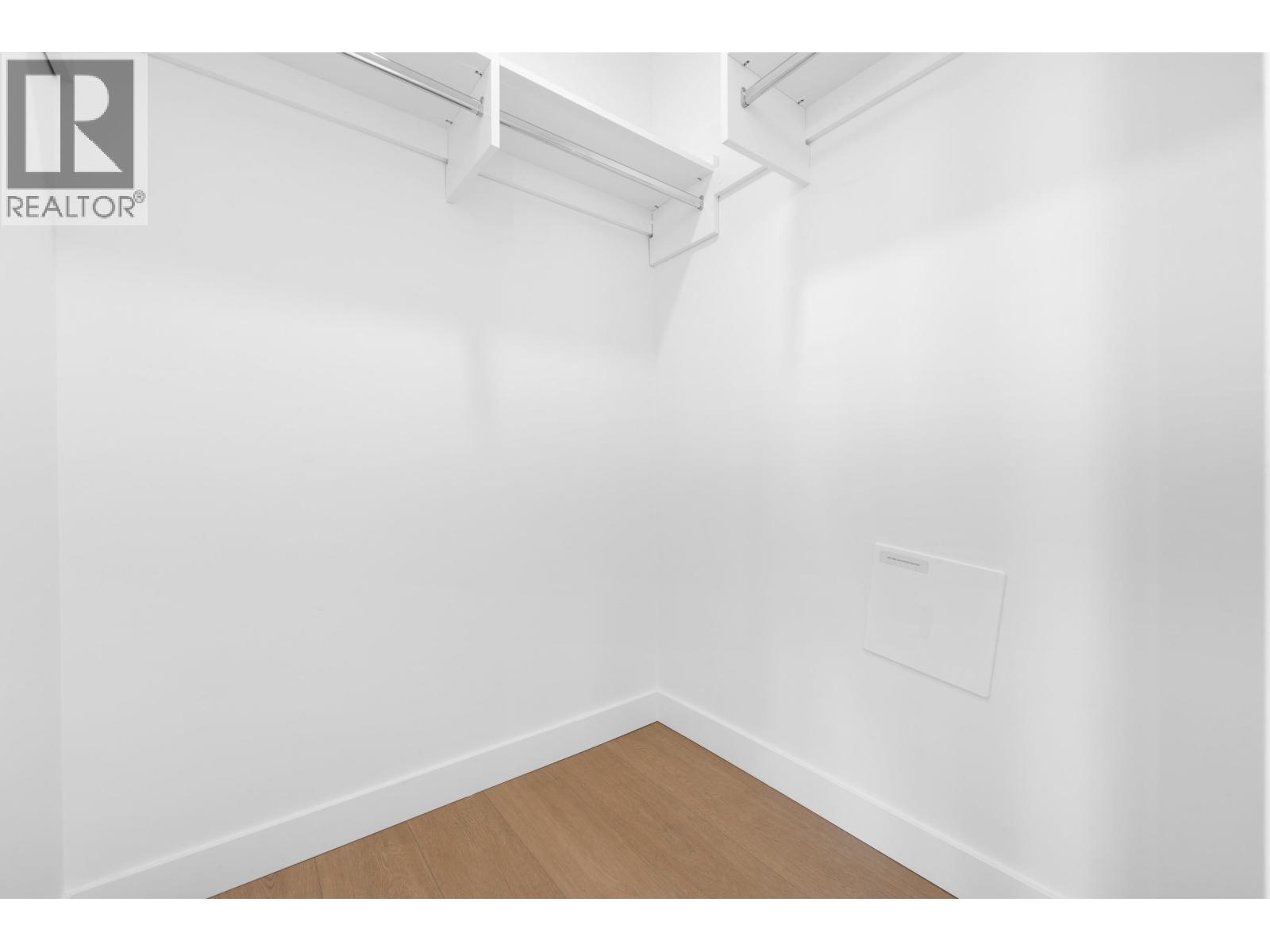 608 555 Sydney Avenue, Coquitlam, British Columbia  V3K 0G5 - Photo 11 - R3115532