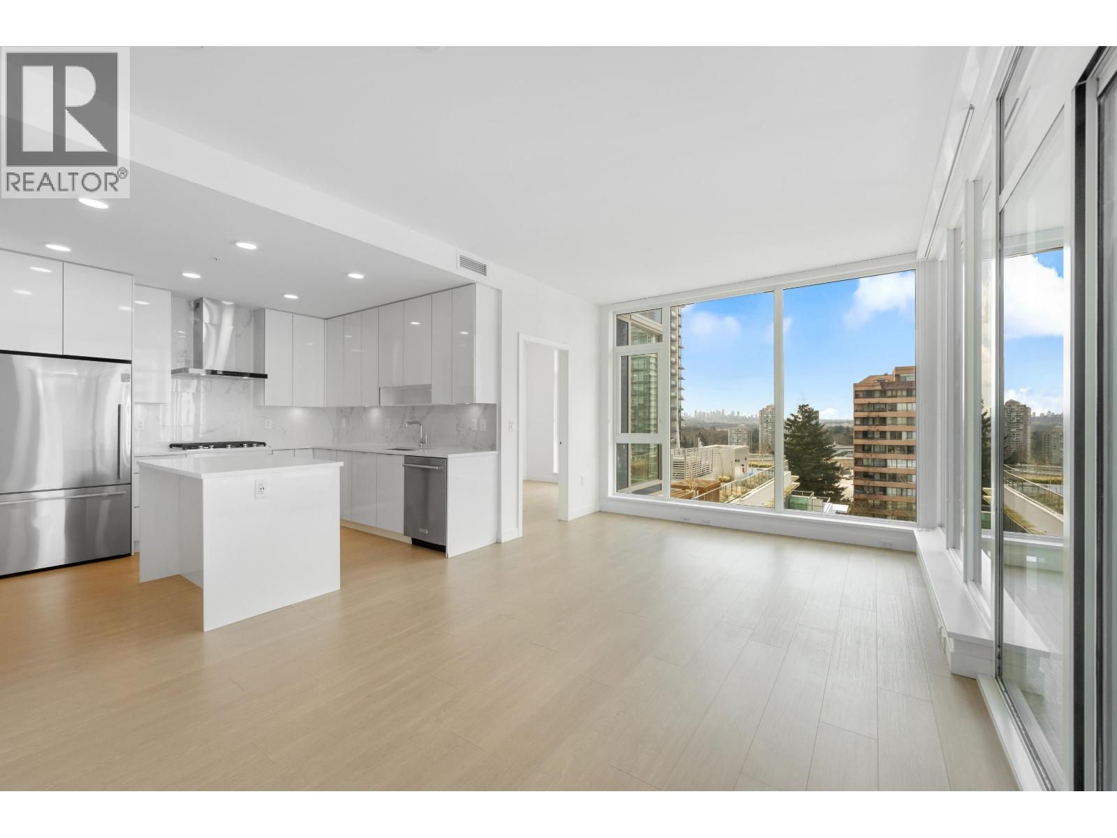 608 555 Sydney Avenue, Coquitlam, British Columbia  V3K 0G5 - Photo 30 - R3115532