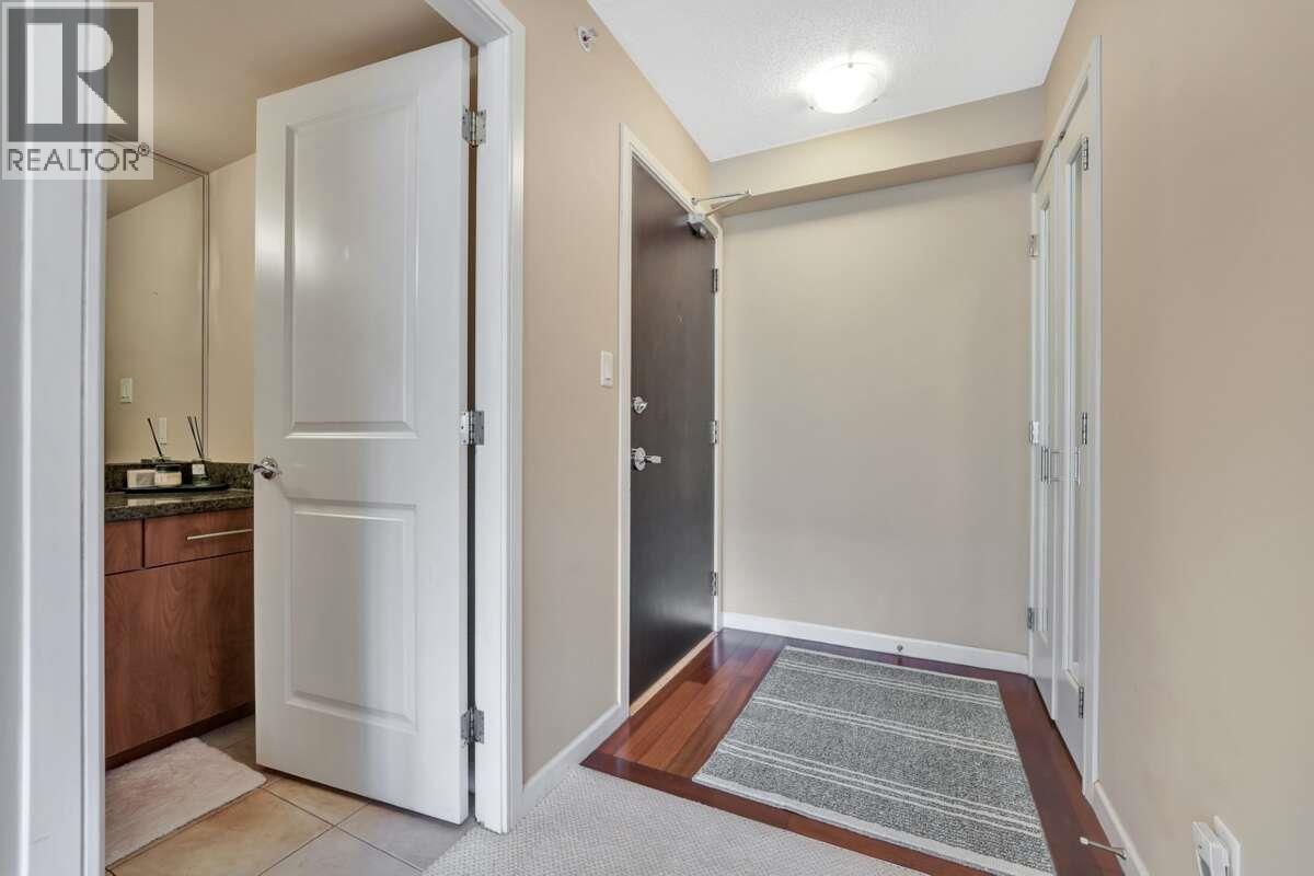 1001 288 Ungless Way, Port Moody, British Columbia  V3H 0C9 - Photo 2 - R3115543