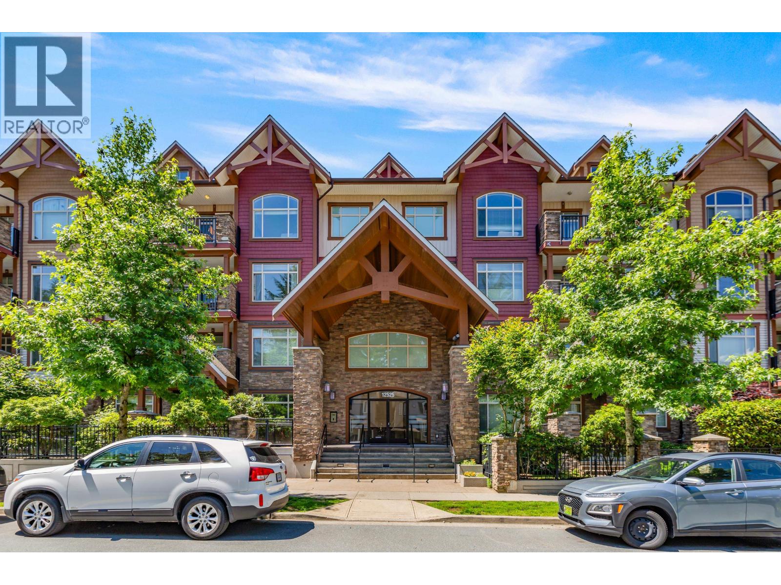 211 12525 190a Street, Pitt Meadows, British Columbia  V3Y 0E1 - Photo 1 - R3115572