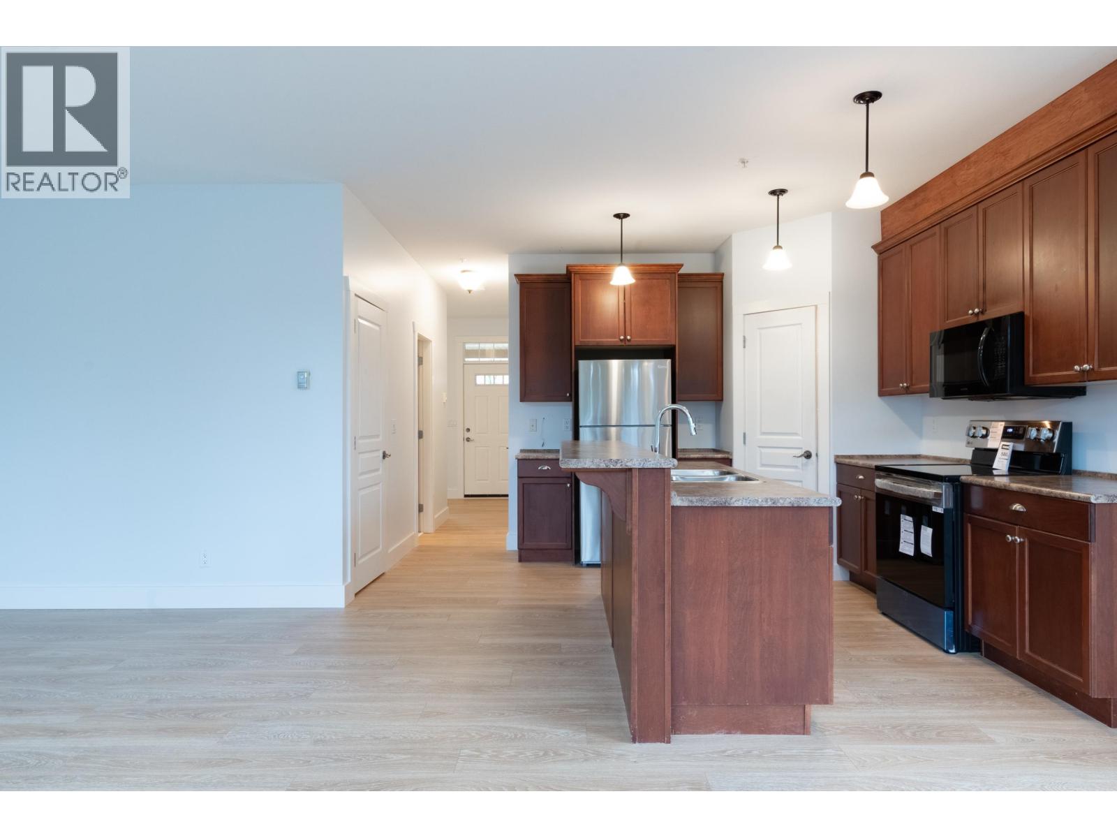 3 811 North Road, Gibsons, British Columbia  V0N 1V9 - Photo 9 - R3115574