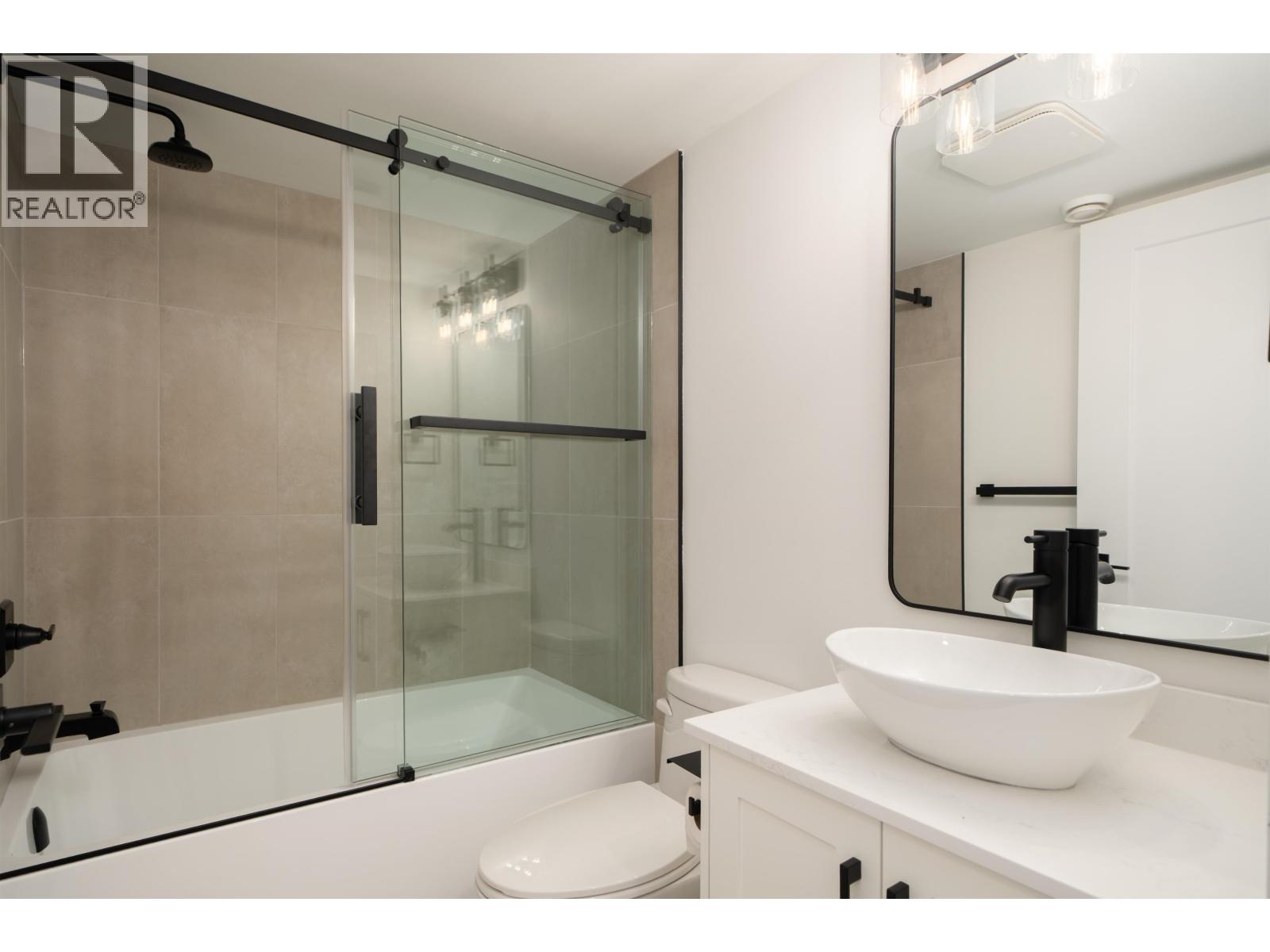 4832 Duchess Street, Vancouver, British Columbia  V5R 3L6 - Photo 15 - R3115578