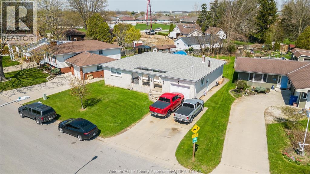 12 Bennie Avenue, Leamington, Ontario   - Photo 2 - 26008832