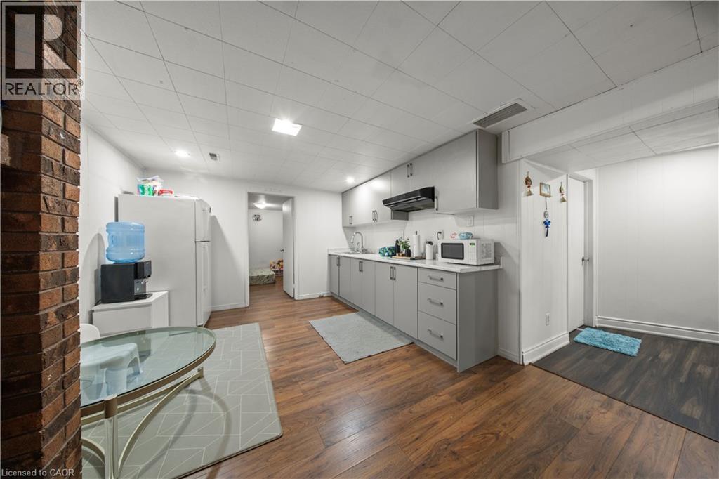 42 Tupper Crescent, Kitchener, Ontario  N2B 2X9 - Photo 19 - 40823668