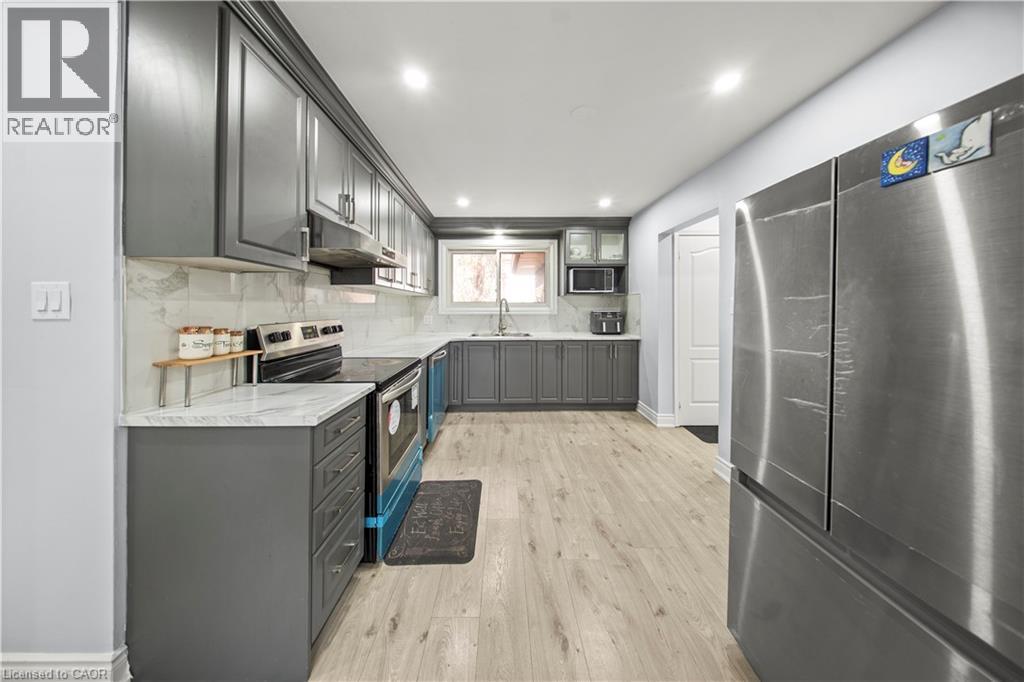 42 Tupper Crescent, Kitchener, Ontario  N2B 2X9 - Photo 7 - 40823668