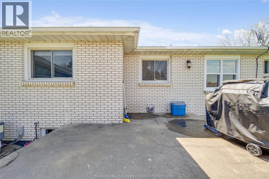 12 Bennie Avenue, Leamington, Ontario   - Photo 42 - 26008832