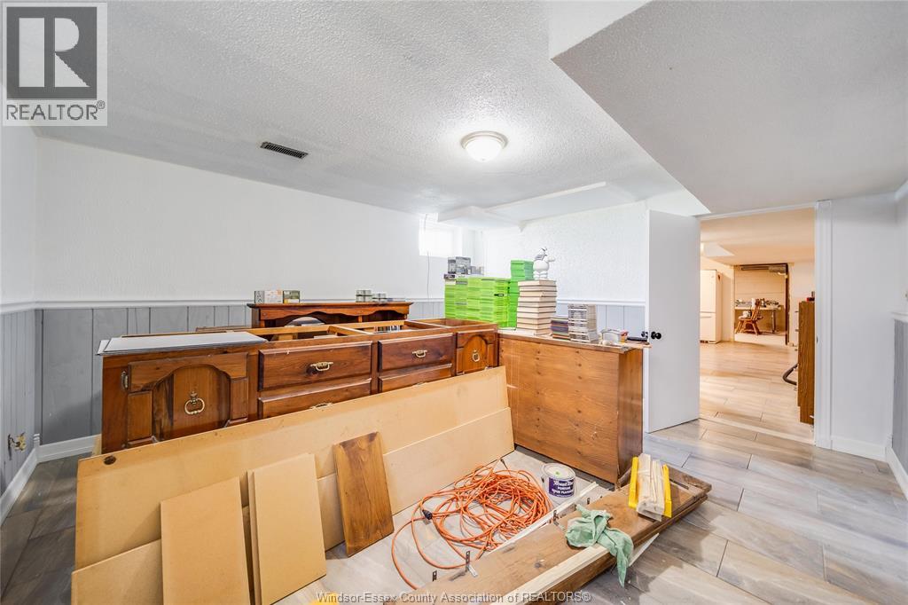 12 Bennie Avenue, Leamington, Ontario   - Photo 40 - 26008832