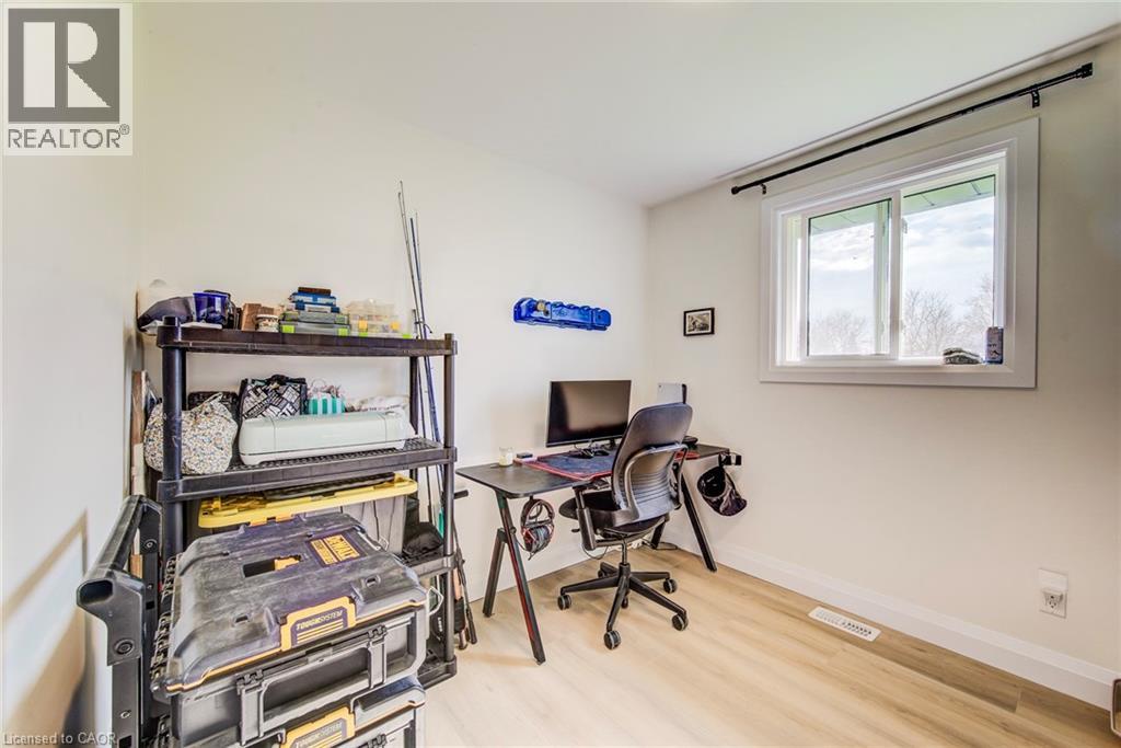 183 Dinison Crescent, Kitchener, Ontario  N2E 2S6 - Photo 19 - 40823201