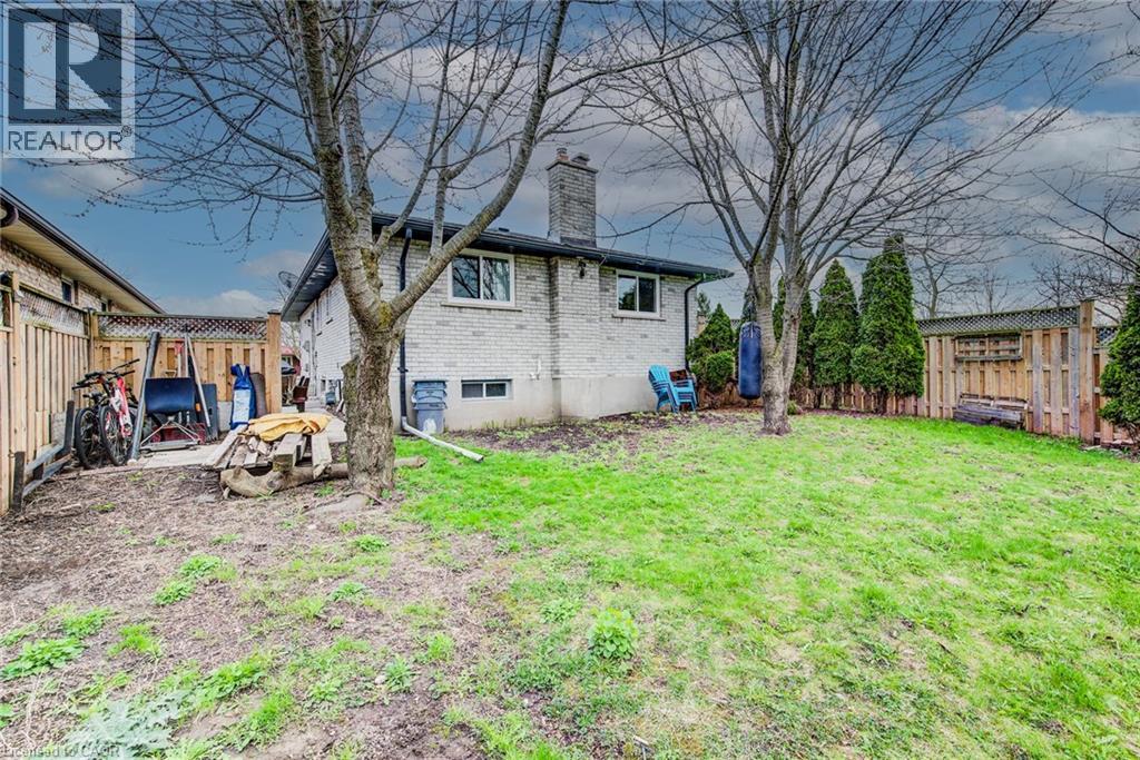 183 Dinison Crescent, Kitchener, Ontario  N2E 2S6 - Photo 27 - 40823201