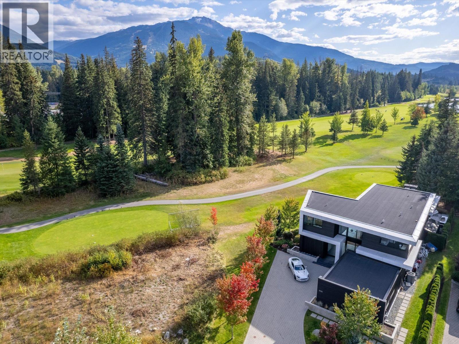 8080 Cypress Place, Whistler, British Columbia  V8E 1J9 - Photo 37 - R3077313