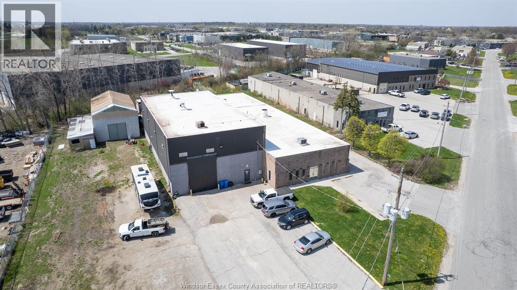 1725 Rossi Drive, Tecumseh, Ontario  N8A 6J3 - Photo 2 - 26009150