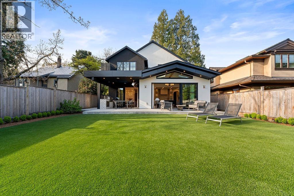 2392 Lawson Avenue, West Vancouver, British Columbia  V7V 2E6 - Photo 4 - R3115544