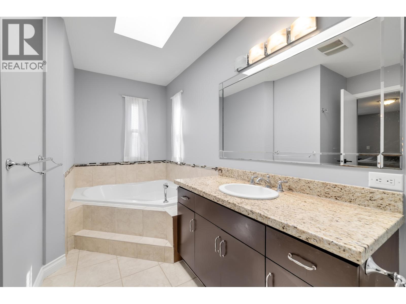 3120 Broadway Street, Richmond, British Columbia  V7E 2W9 - Photo 19 - R3115554