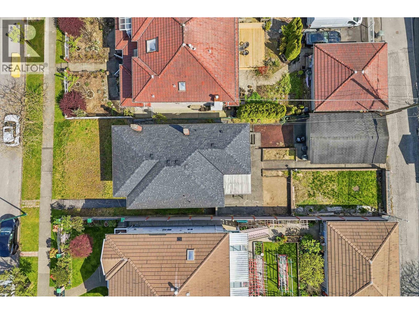 3090 Kitchener Street, Vancouver, British Columbia  V5K 3E7 - Photo 4 - R3115564