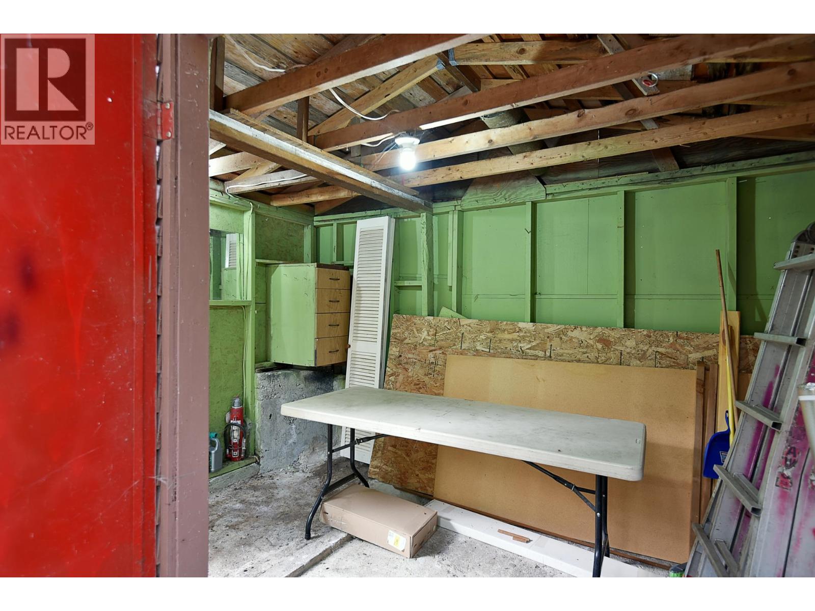 5569 Sans Souci Road, Halfmoon Bay, British Columbia  V7Z 1B6 - Photo 19 - R3115573