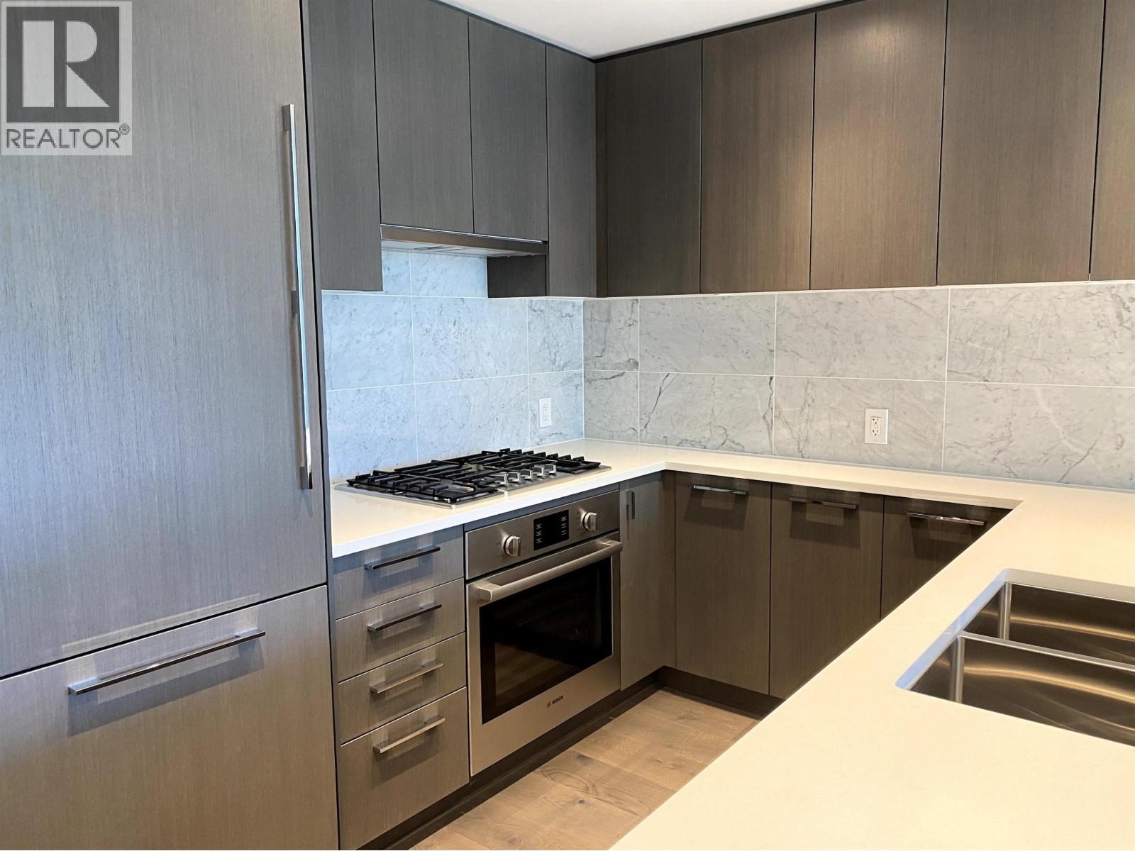 633 3563 Ross Drive, Vancouver, British Columbia  V6S 0L3 - Photo 2 - R3115541