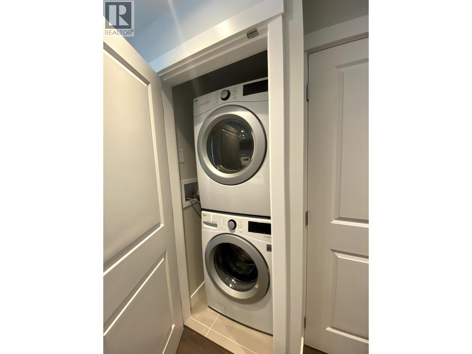 633 3563 Ross Drive, Vancouver, British Columbia  V6S 0L3 - Photo 3 - R3115541